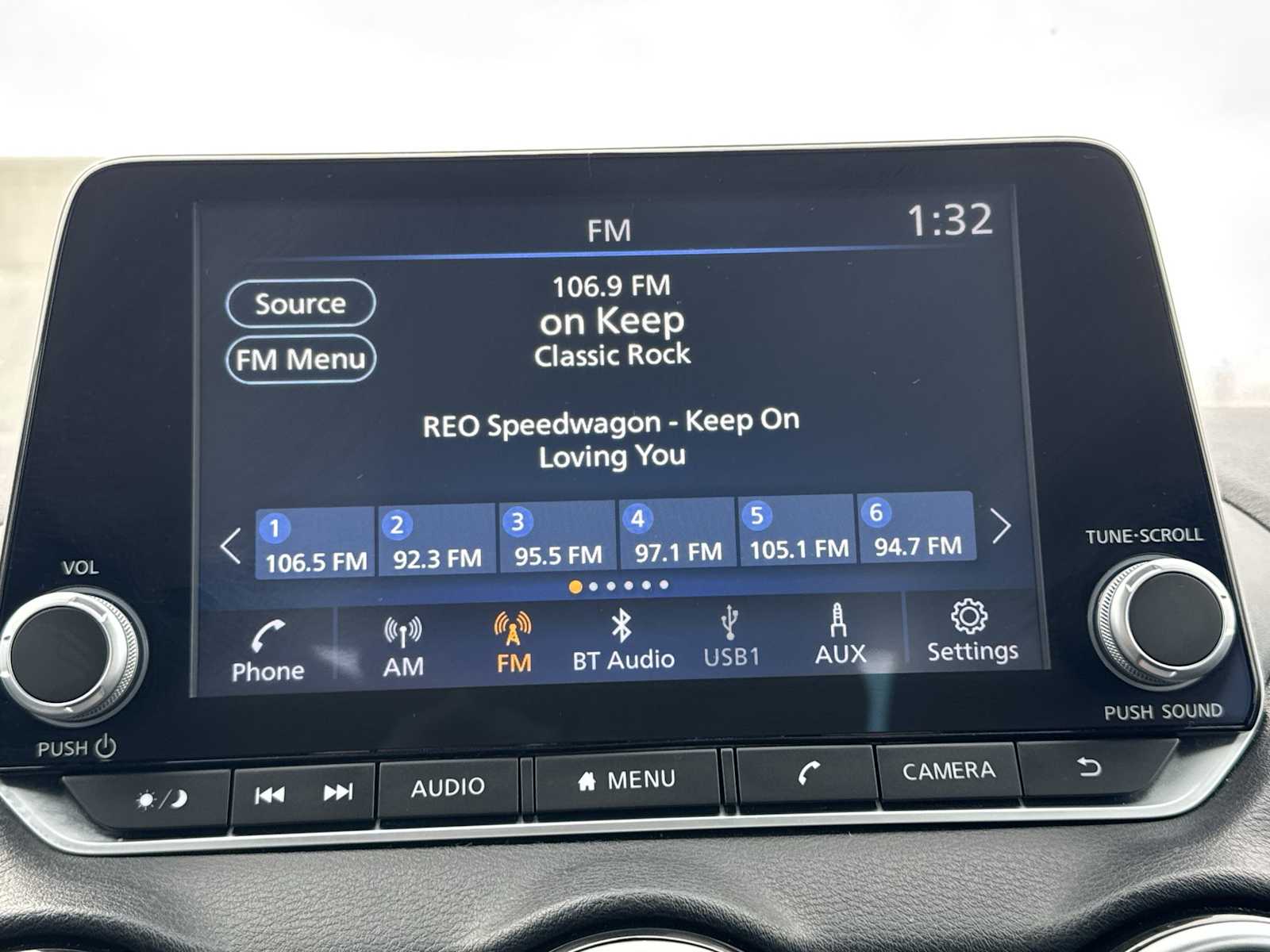 Thumbnail: 2023 Nissan Sentra - 12