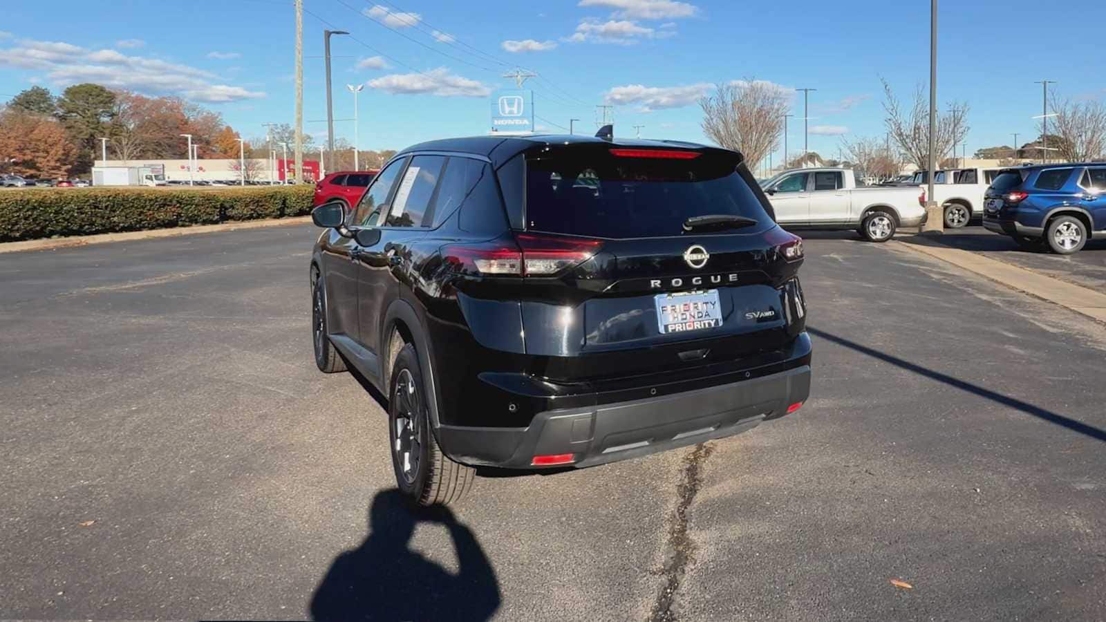 Thumbnail: 2024 Nissan Rogue - 7