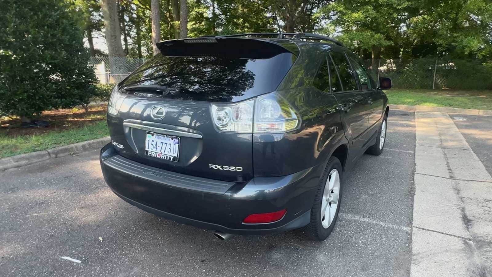 Thumbnail: 2004 Lexus RX - 8