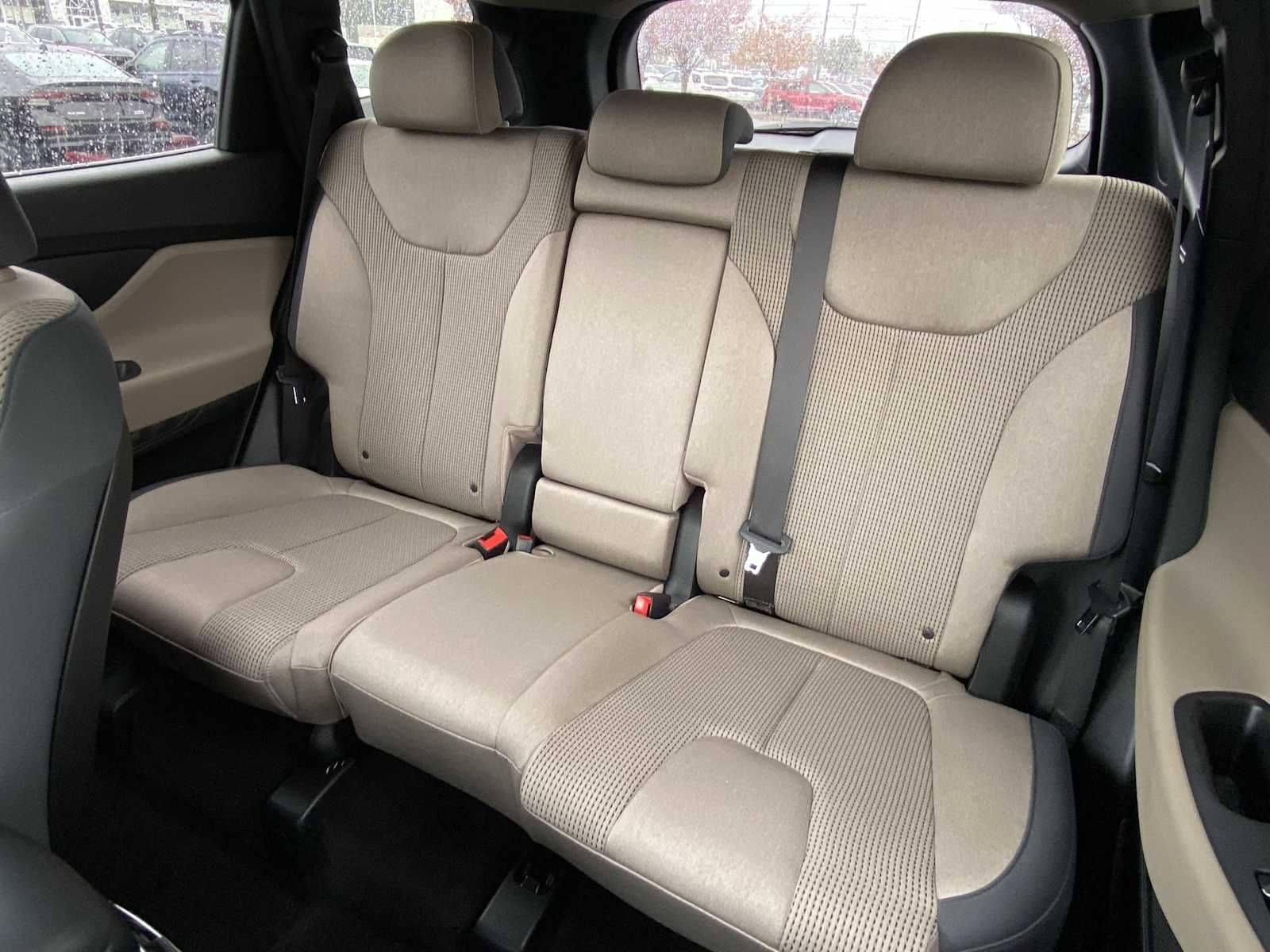 Thumbnail: 2022 Hyundai Santa Fe - 23