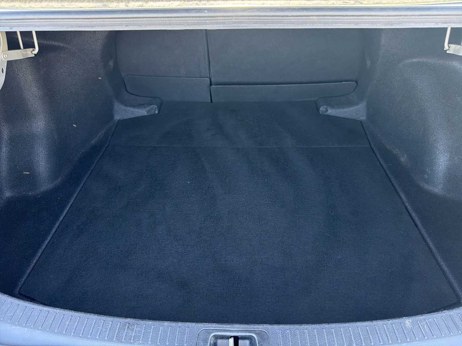 Thumbnail: 2023 Toyota Corolla - 19