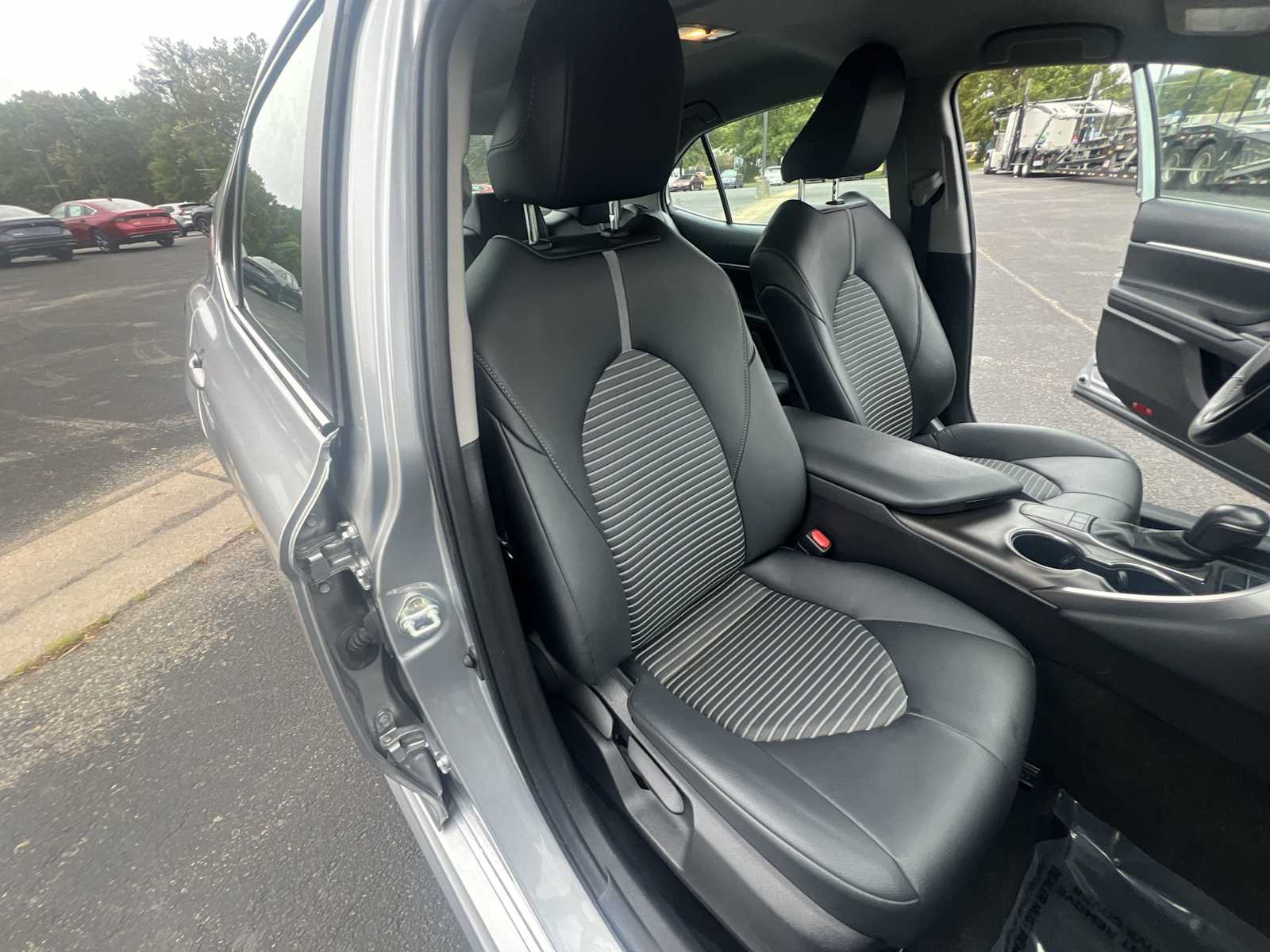 Thumbnail: 2023 Toyota Camry - 25