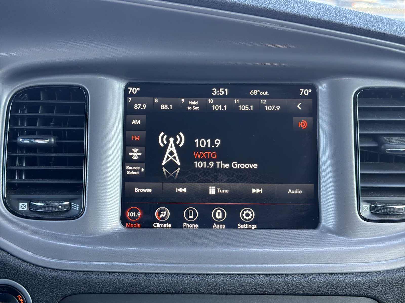 Thumbnail: 2023 Dodge Charger - 12