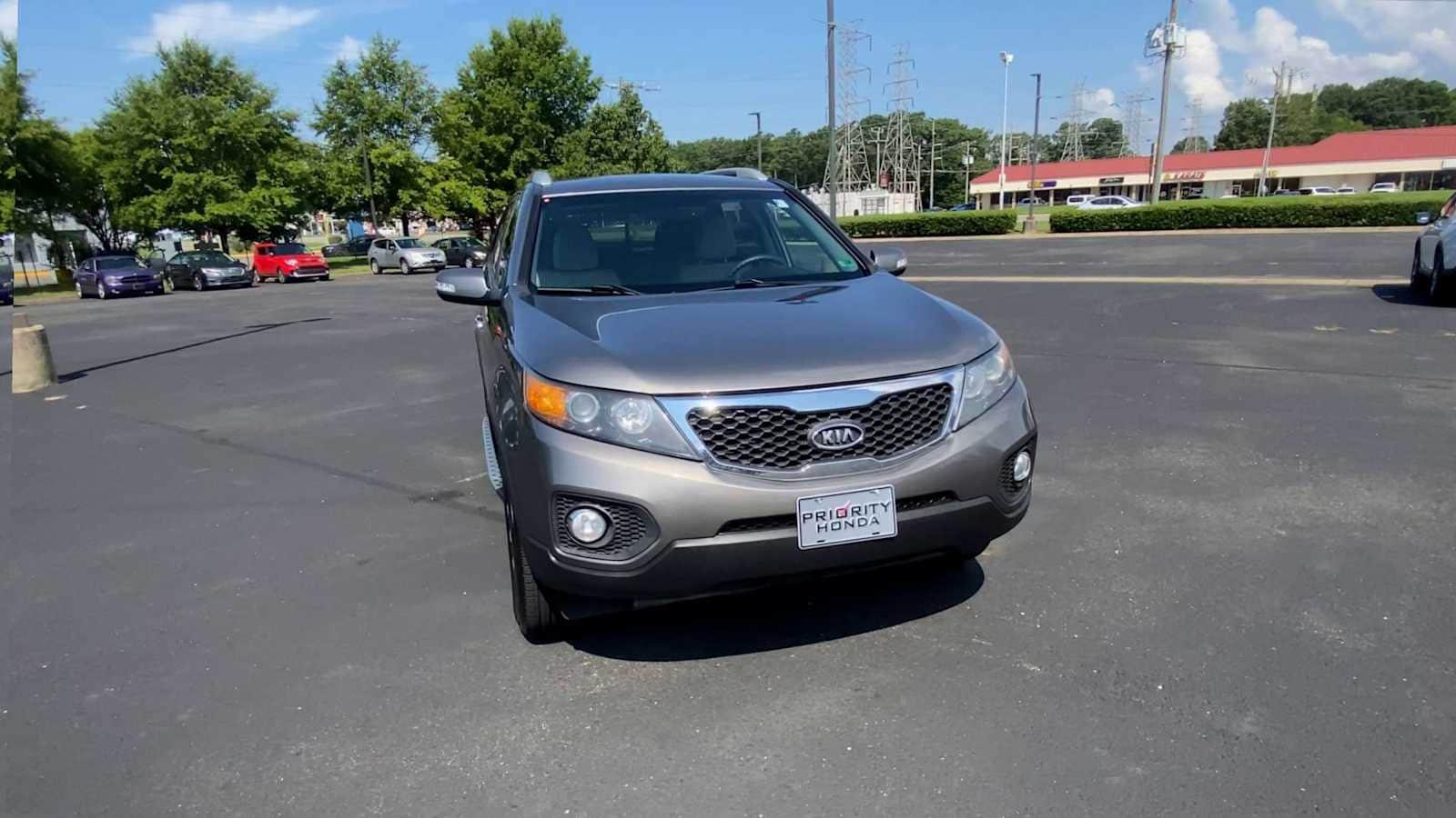 Thumbnail: 2013 Kia Sorento - 3