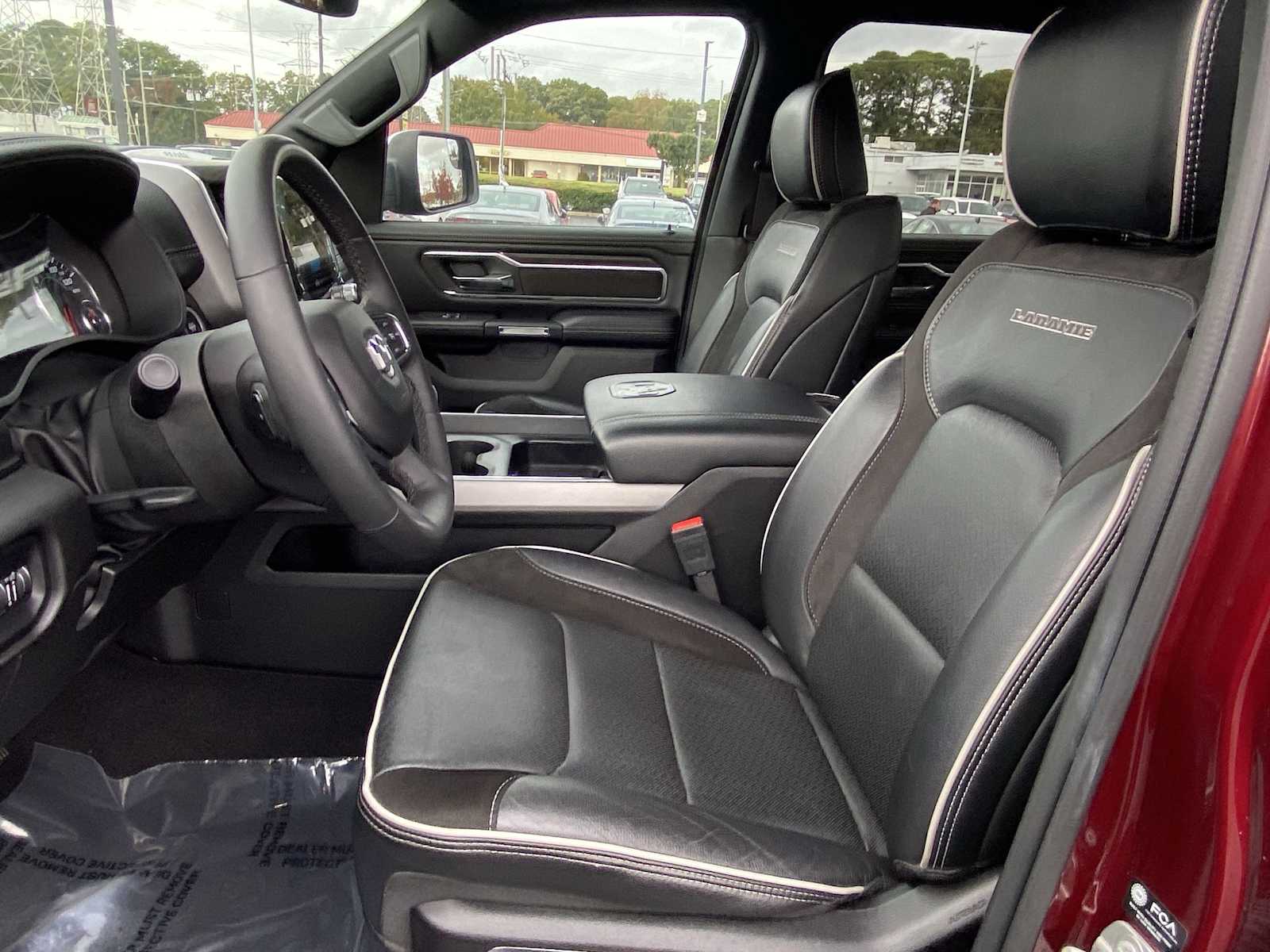 Thumbnail: 2025 RAM 1500 - 13