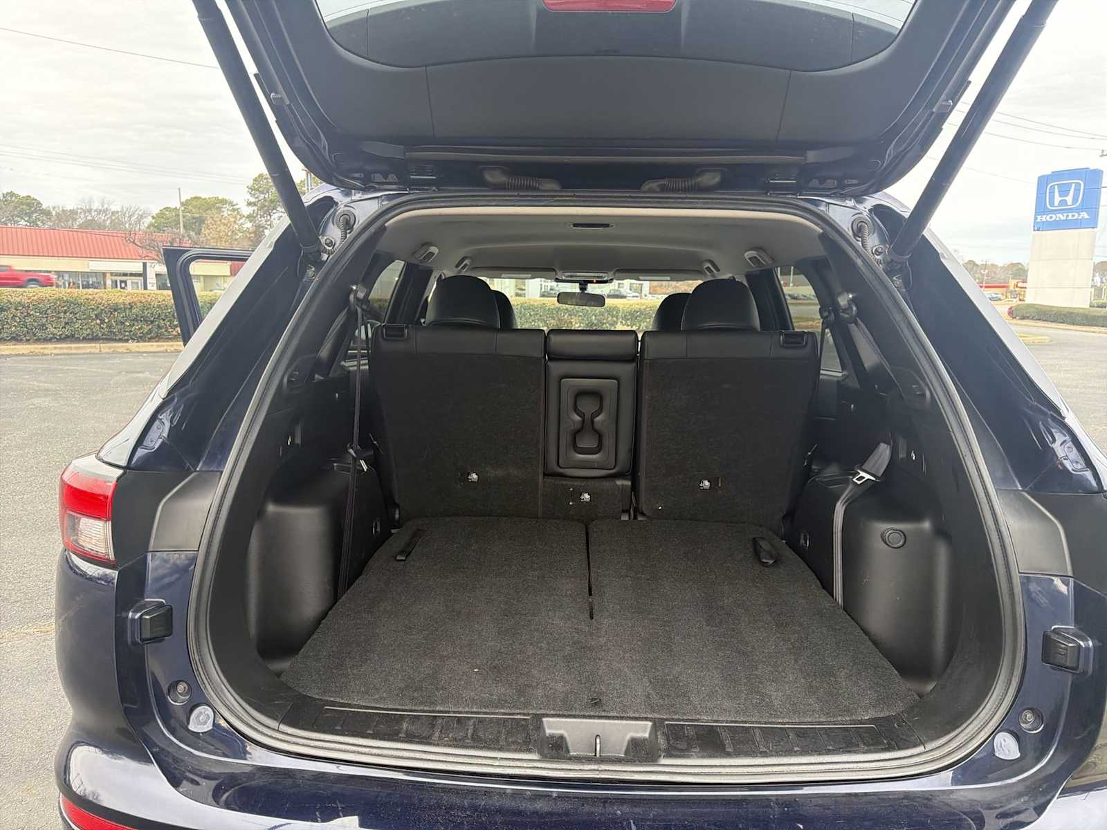 Thumbnail: 2024 Mitsubishi Outlander - 20