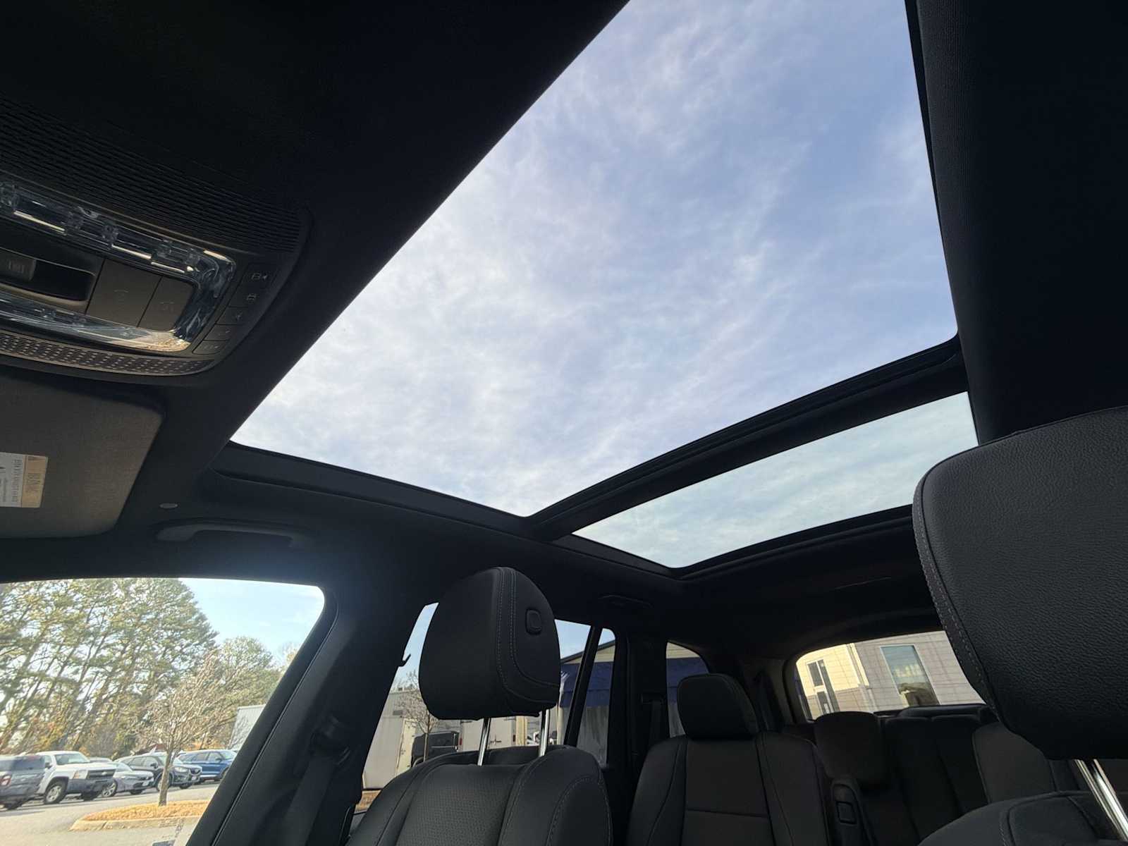 Thumbnail: 2024 Mercedes-Benz GLS - 16