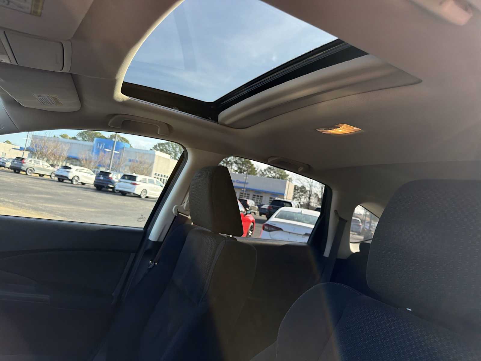 Thumbnail: 2015 Honda CR-V - 16