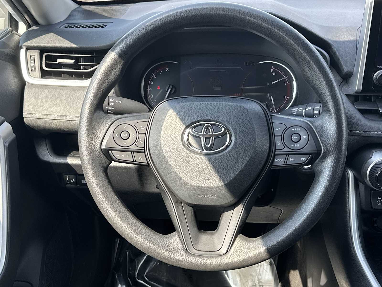 Thumbnail: 2024 Toyota RAV4 - 11