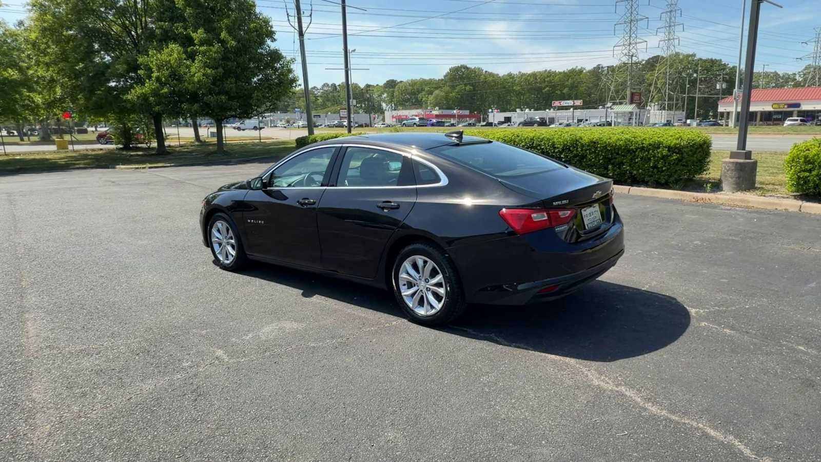 Thumbnail: 2024 Chevrolet Malibu - 6