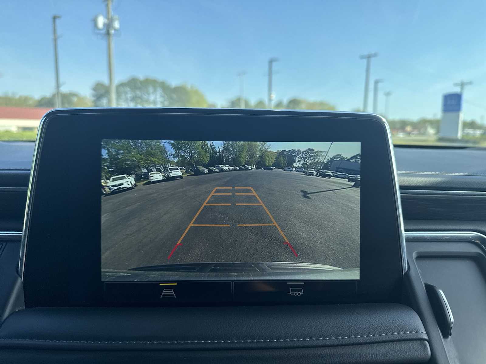 Thumbnail: 2024 Chevrolet Tahoe - 22