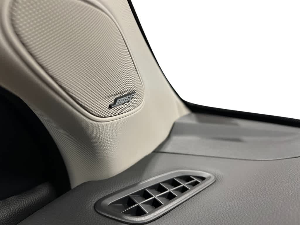 2025 Honda Pilot Elite 31