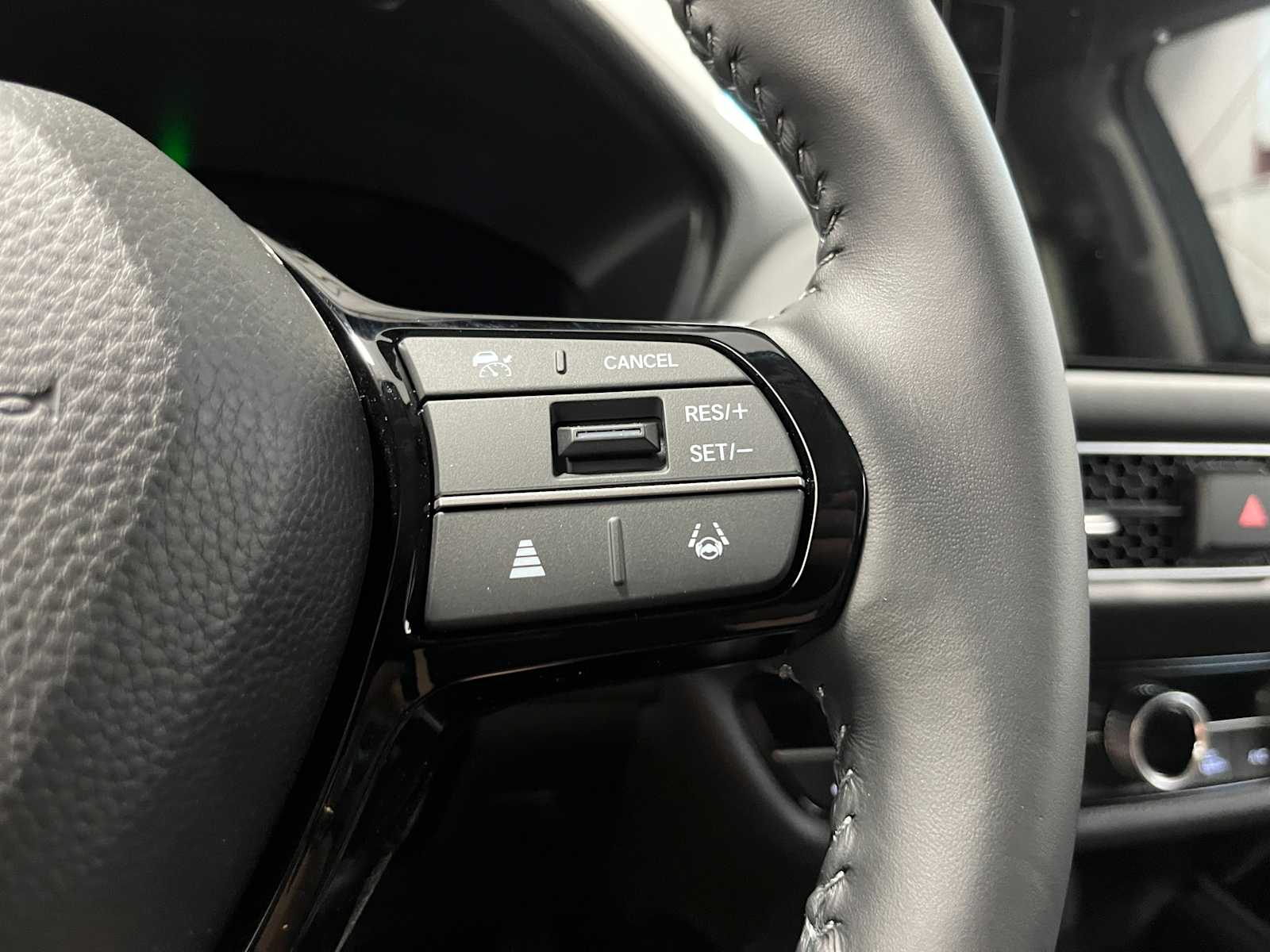 Thumbnail: 2026 Honda HR-V - 18