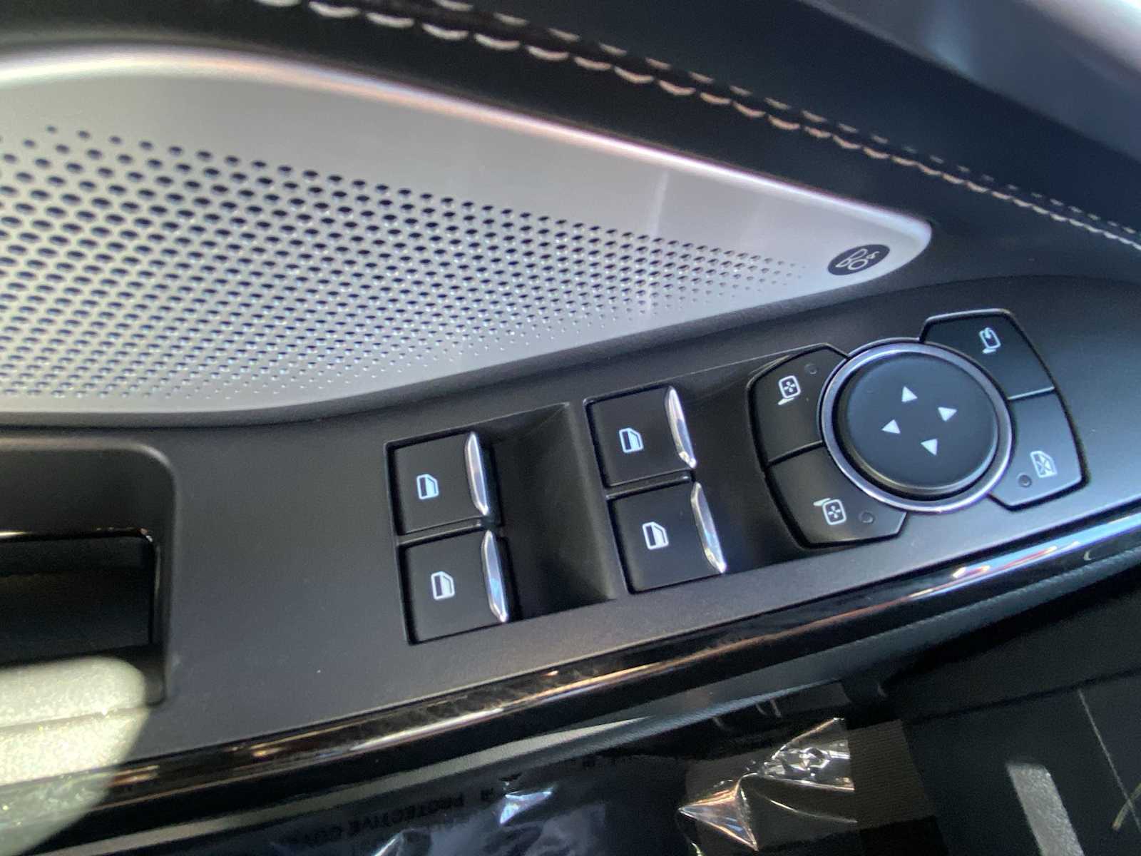 Thumbnail: 2023 Ford Explorer - 15