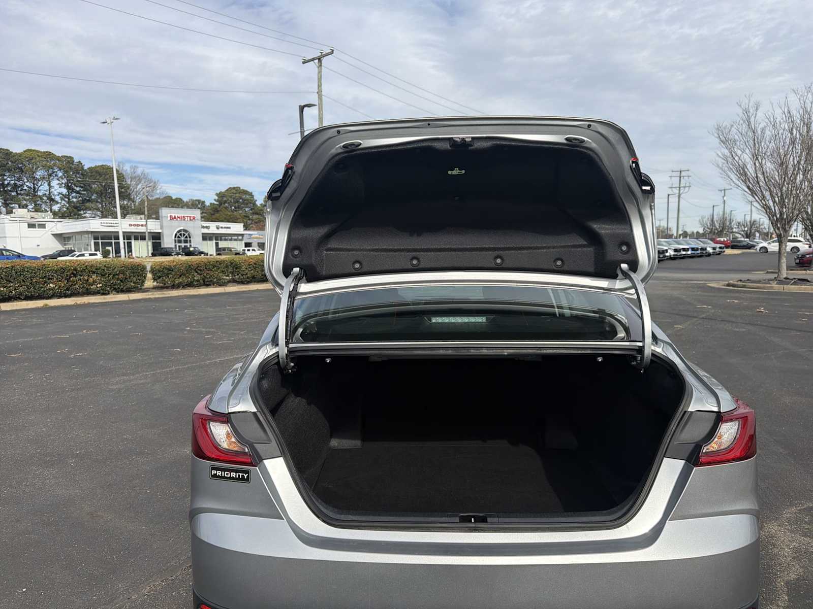 Thumbnail: 2025 Toyota Camry - 19