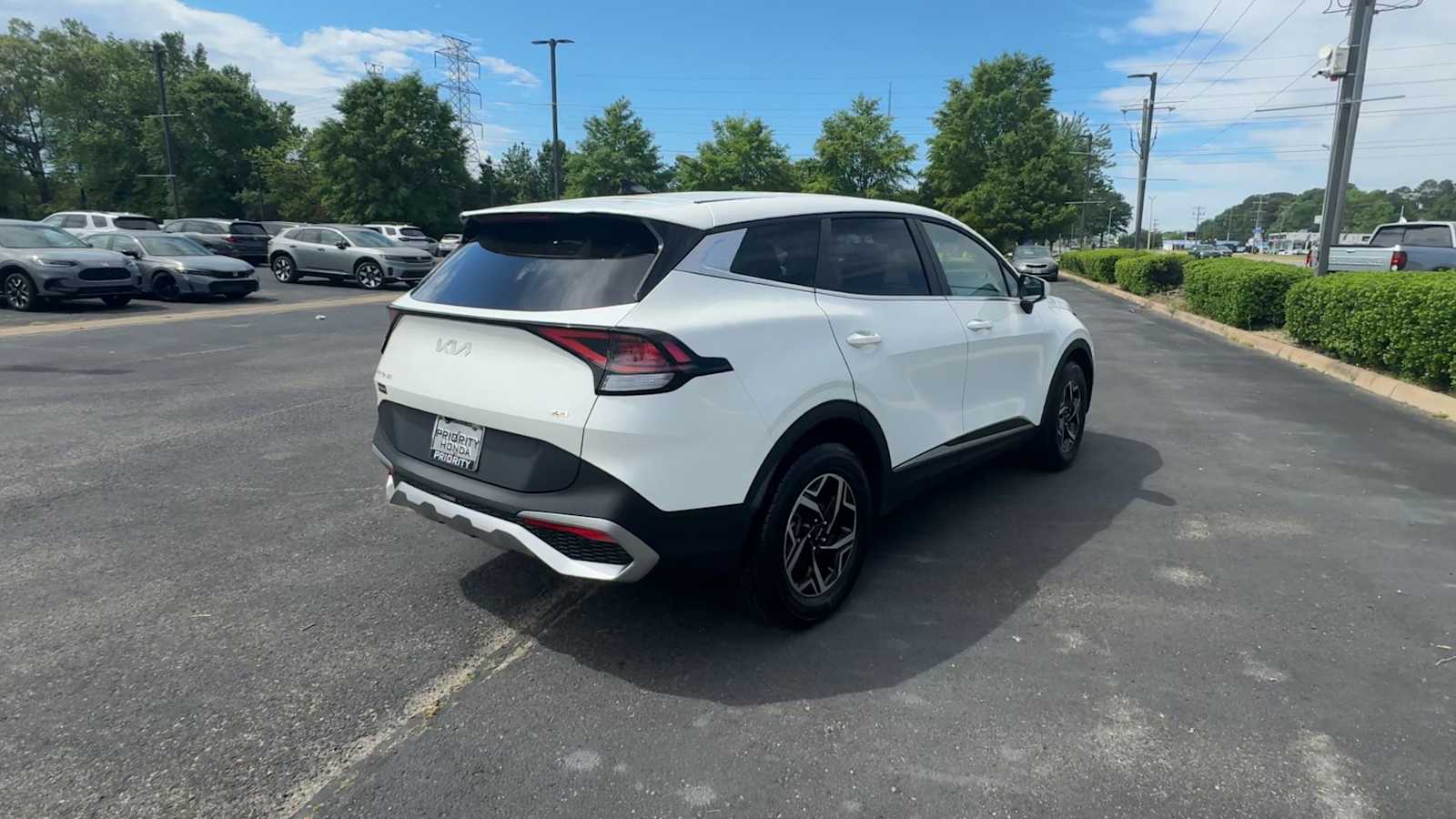 Thumbnail: 2024 Kia Sportage - 8