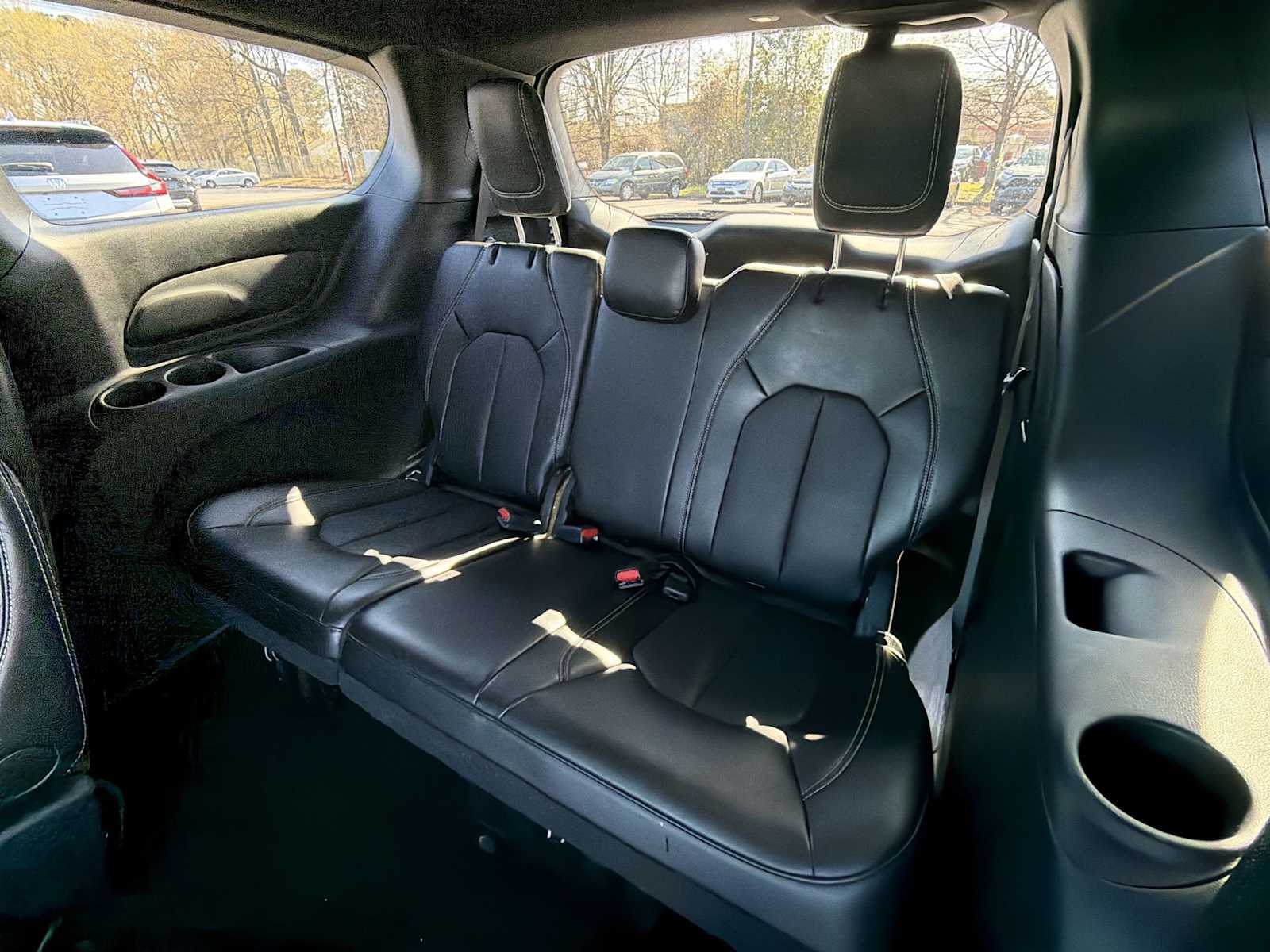 Thumbnail: 2025 Chrysler Pacifica - 24