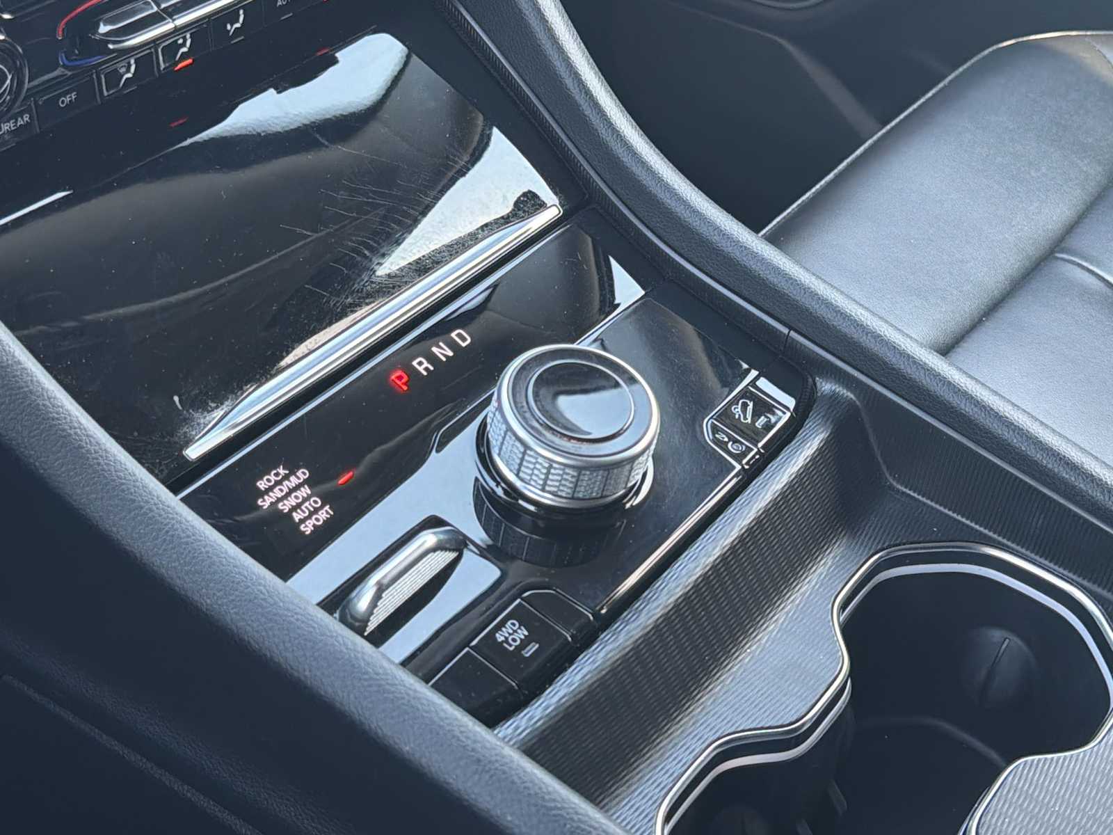 Thumbnail: 2024 Jeep Grand Cherokee - 22