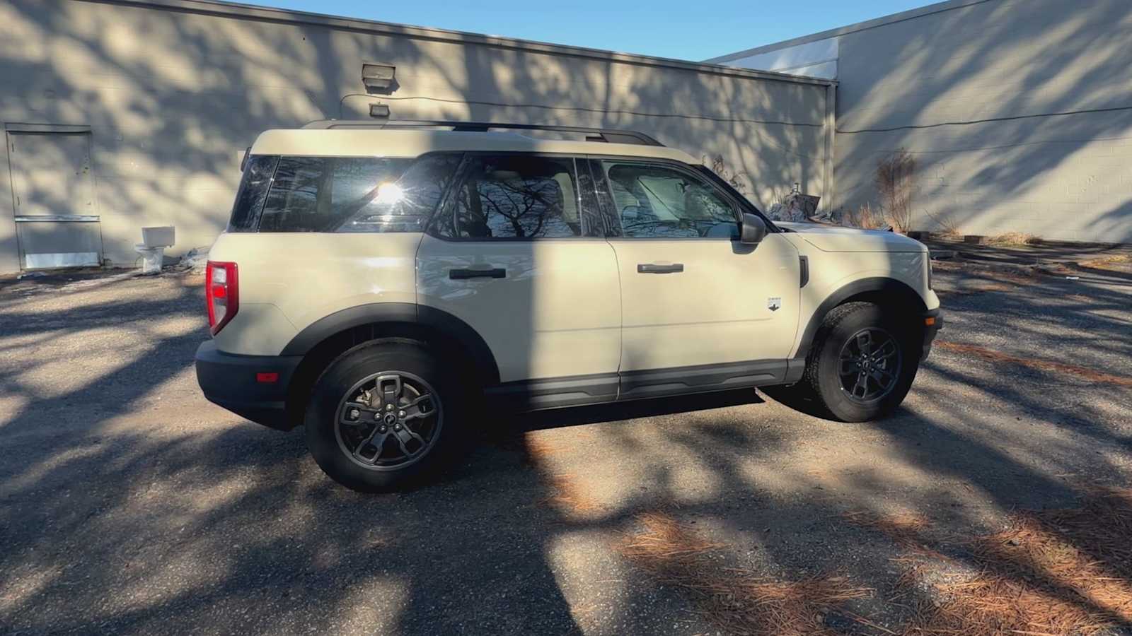 Thumbnail: 2024 Ford Bronco Sport - 9