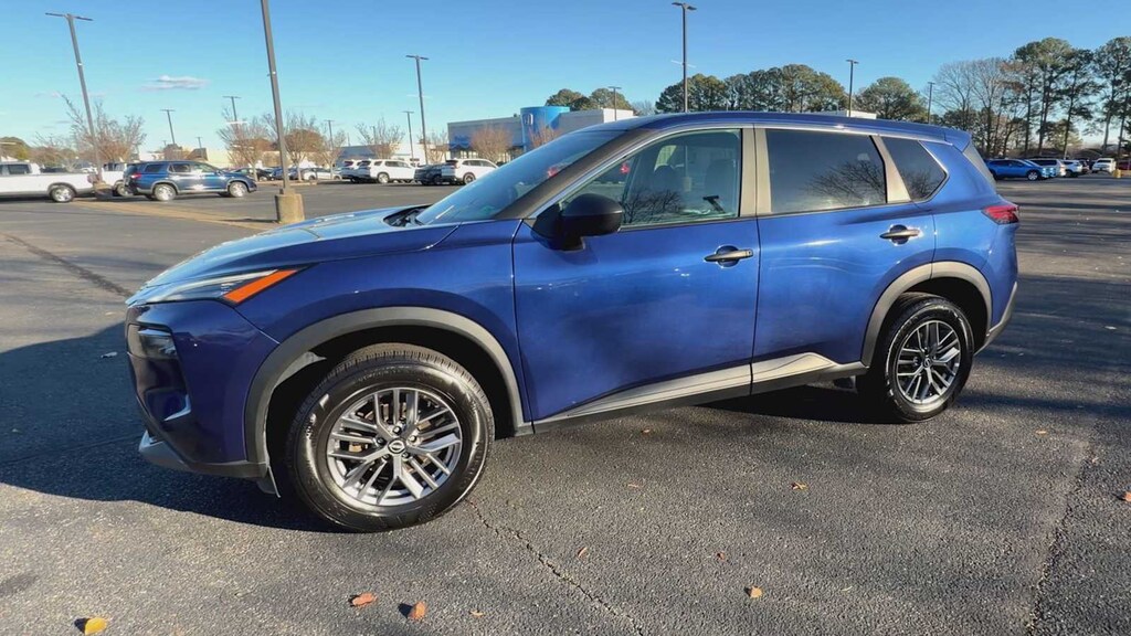 Used 2023 Nissan Rogue S SUV