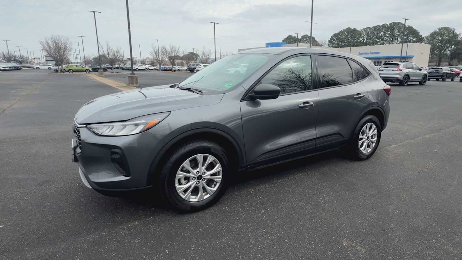 Thumbnail: 2025 Ford Escape - 4