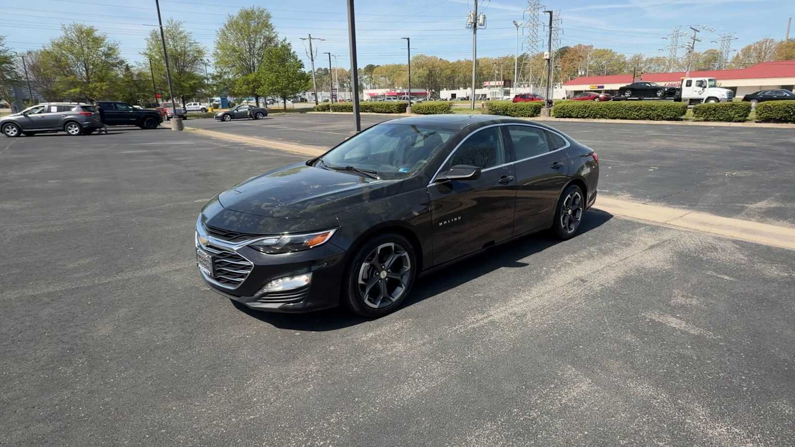 Thumbnail: 2023 Chevrolet Malibu - 4