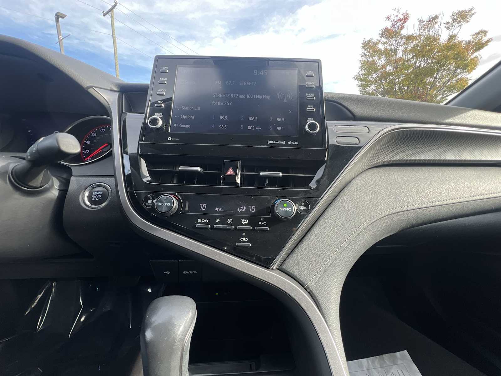 Thumbnail: 2023 Toyota Camry - 16