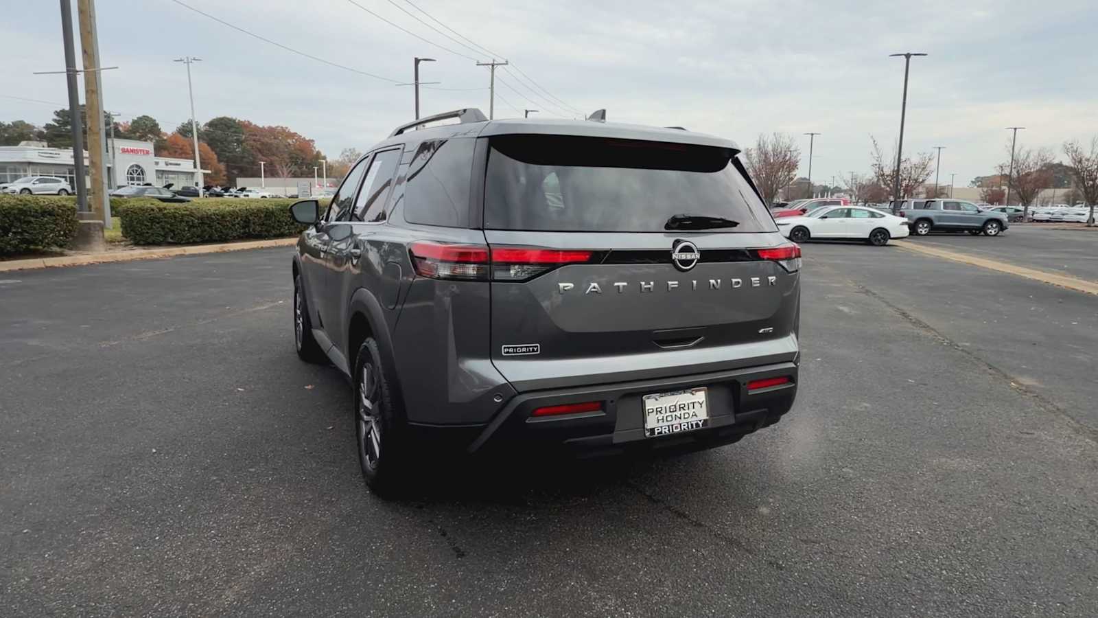 Thumbnail: 2025 Nissan Pathfinder - 7