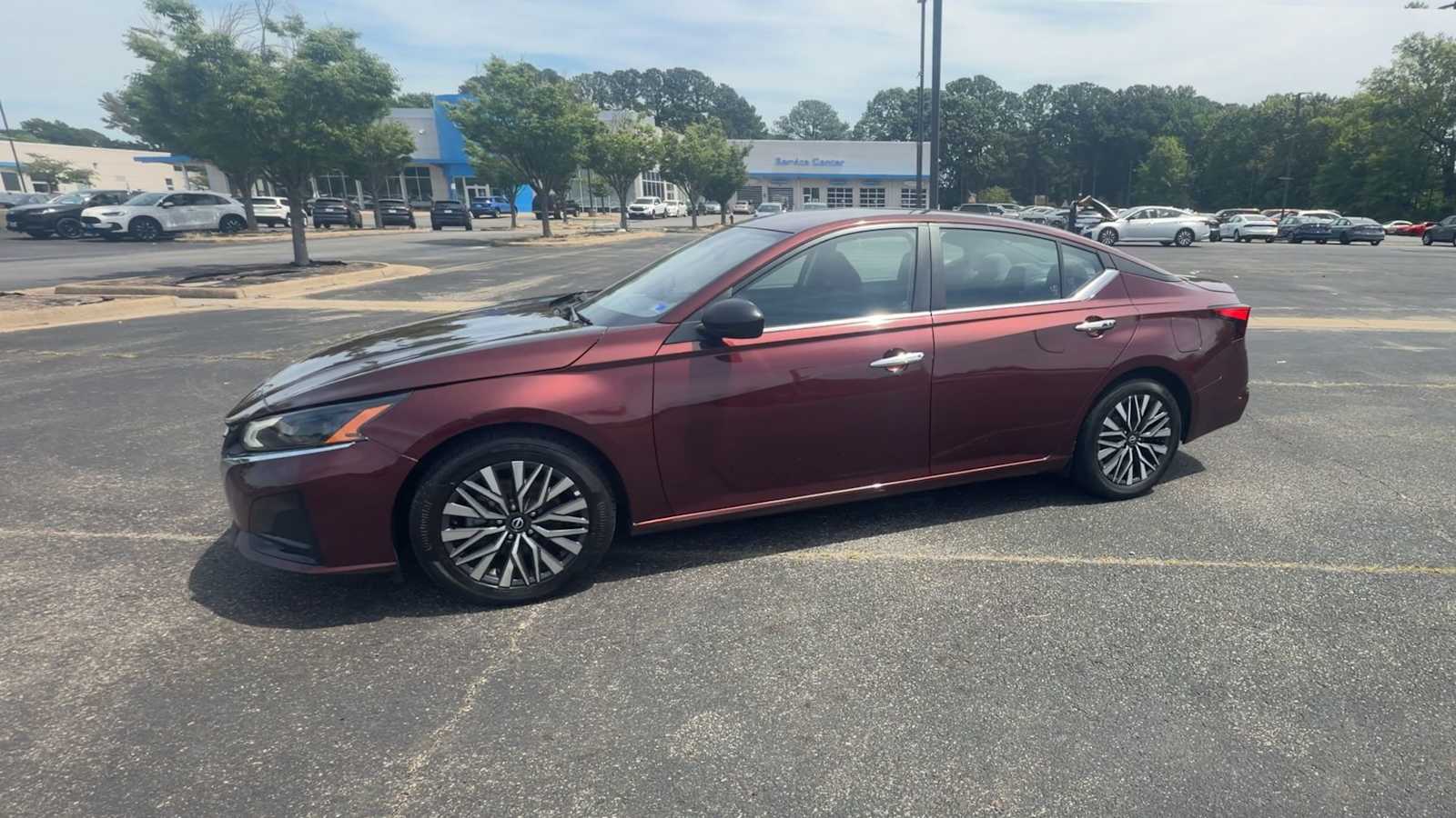 Thumbnail: 2024 Nissan Altima - 4