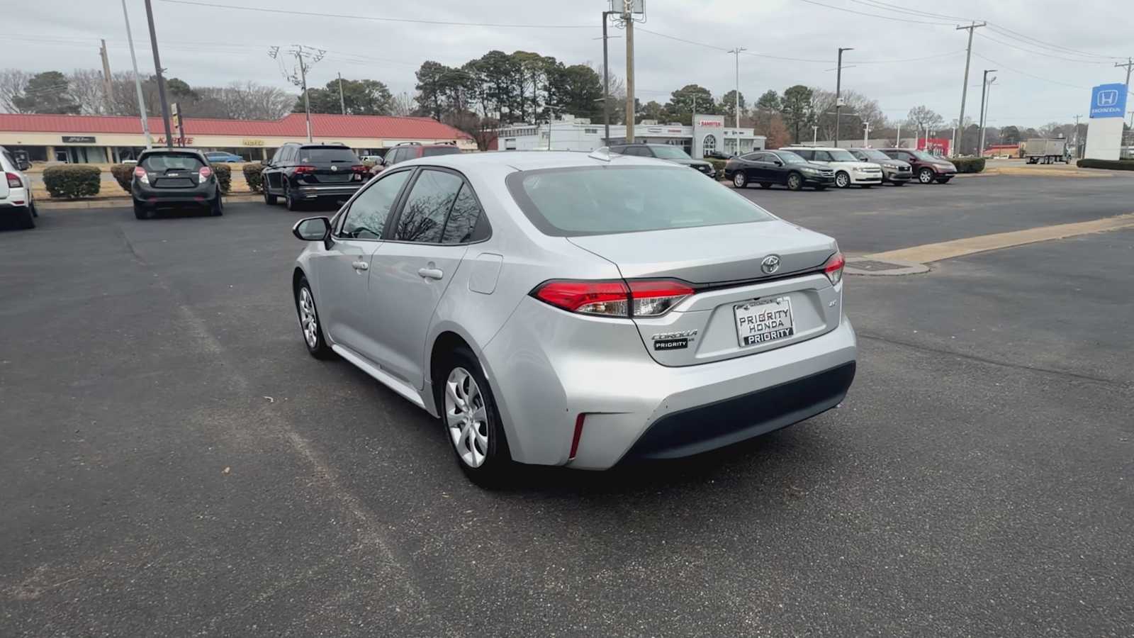 Thumbnail: 2023 Toyota Corolla - 7