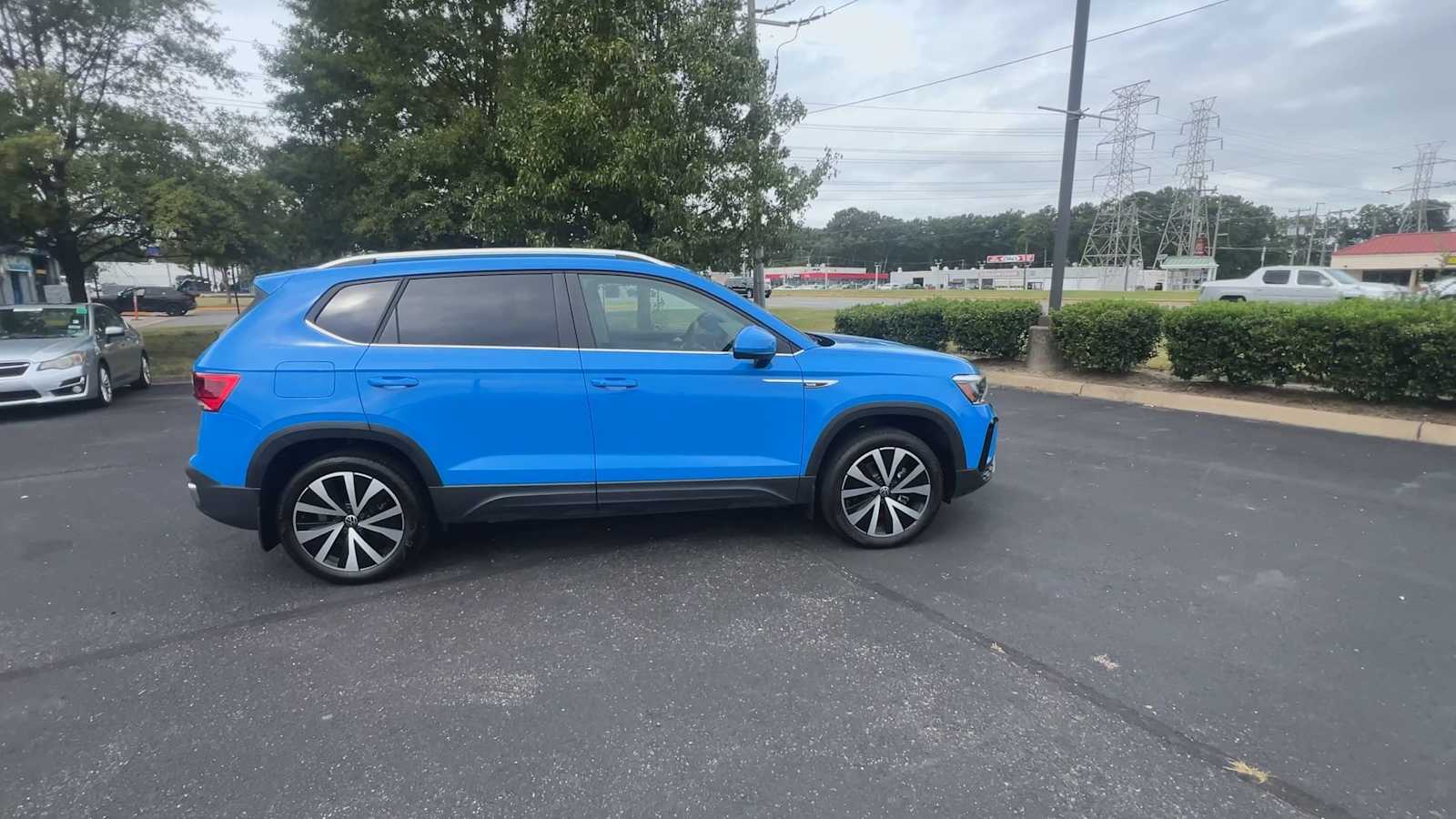 Thumbnail: 2024 Volkswagen Taos - 9