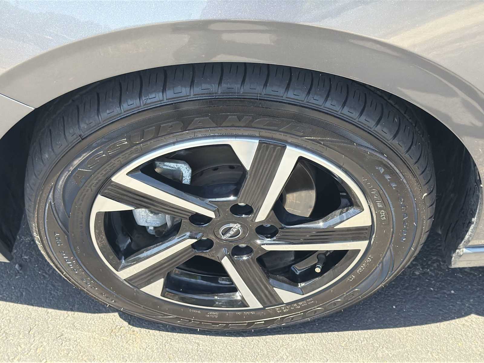 Thumbnail: 2024 Nissan Sentra - 18