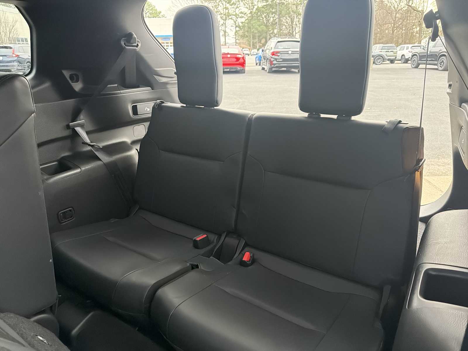 Thumbnail: 2024 Mitsubishi Outlander - 26