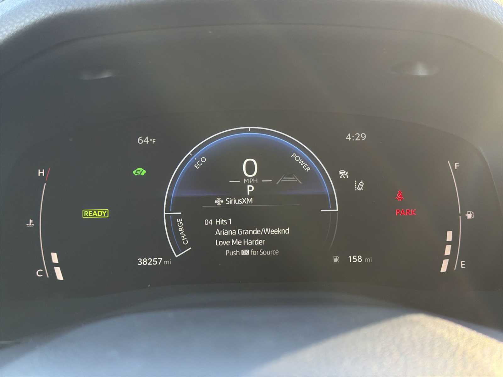 Thumbnail: 2025 Toyota Camry - 10