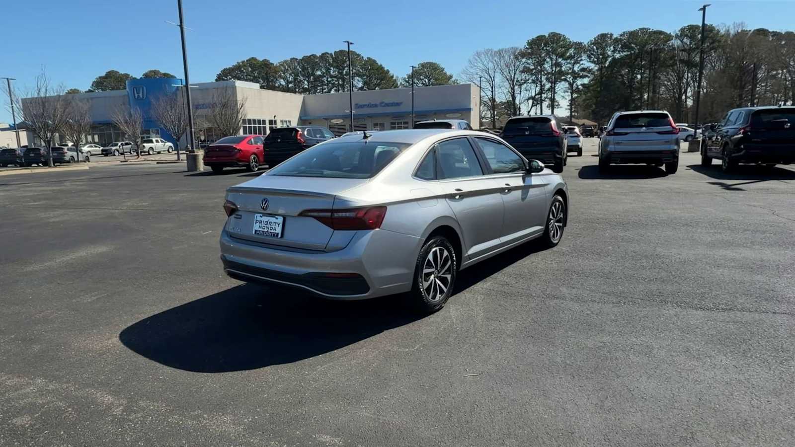 Thumbnail: 2024 Volkswagen Jetta - 13