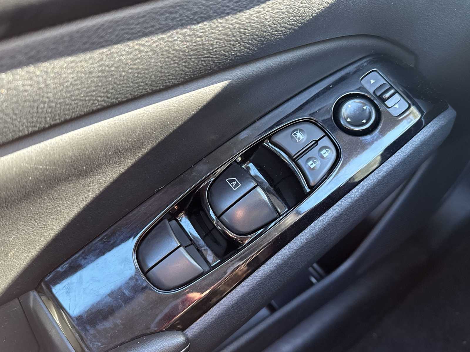 Thumbnail: 2023 Nissan Altima - 15