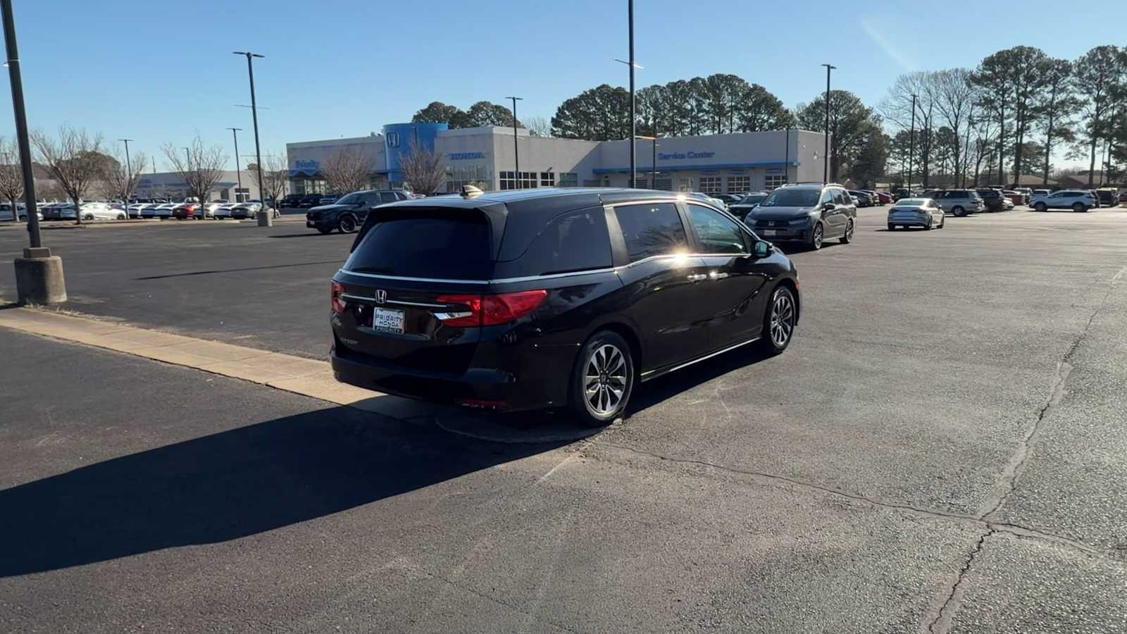 Thumbnail: 2024 Honda Odyssey - 8