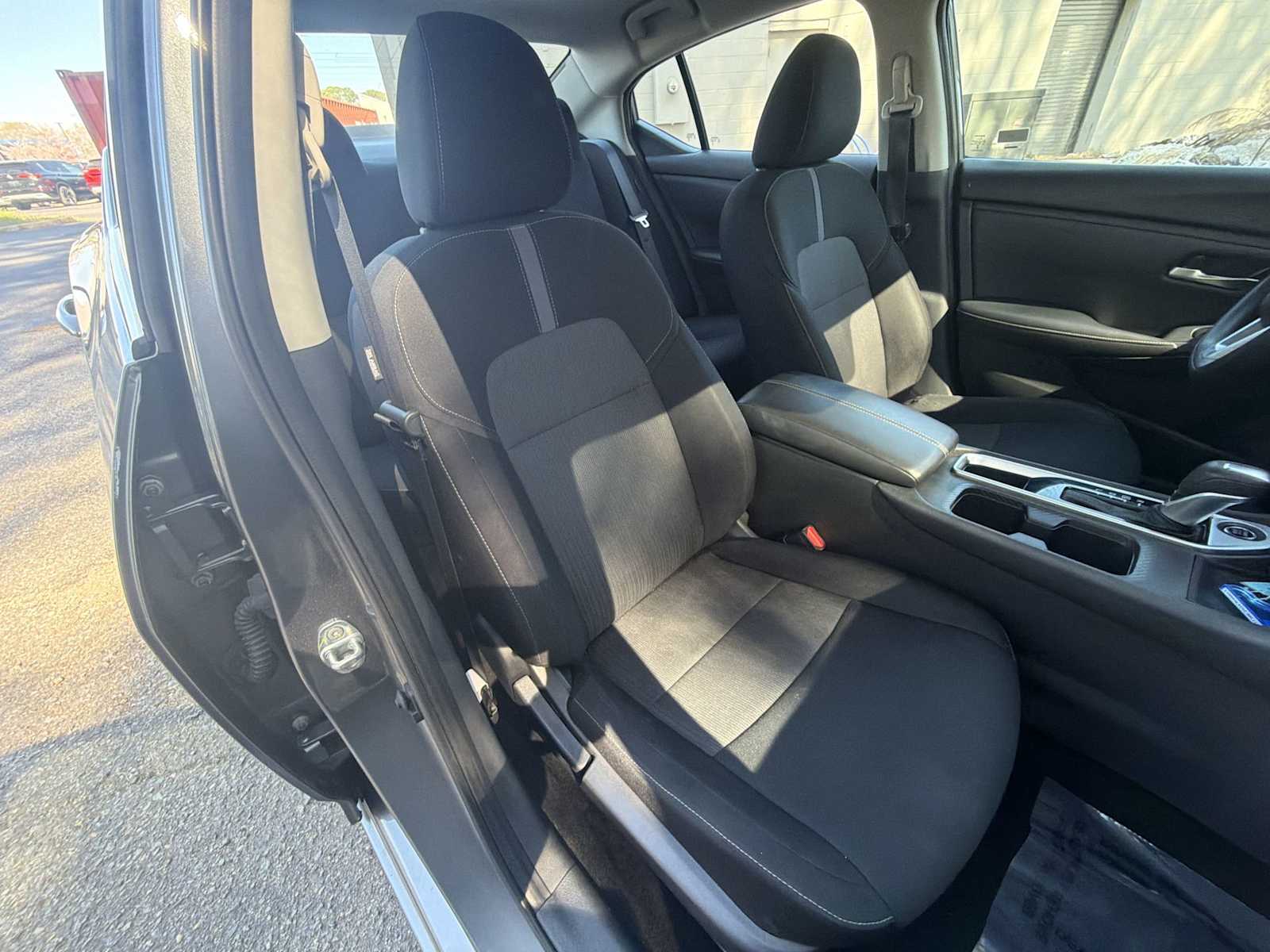 Thumbnail: 2024 Nissan Sentra - 25