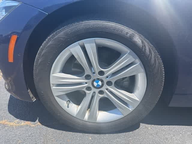 Thumbnail: 2016 BMW 3 Series - 8