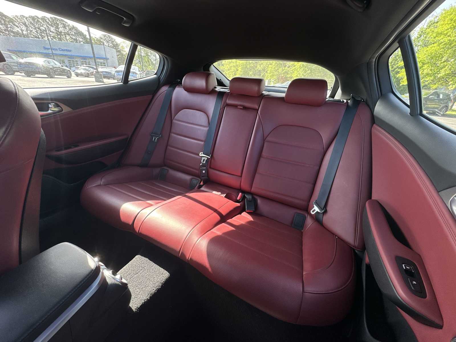 Thumbnail: 2020 Kia Stinger - 25