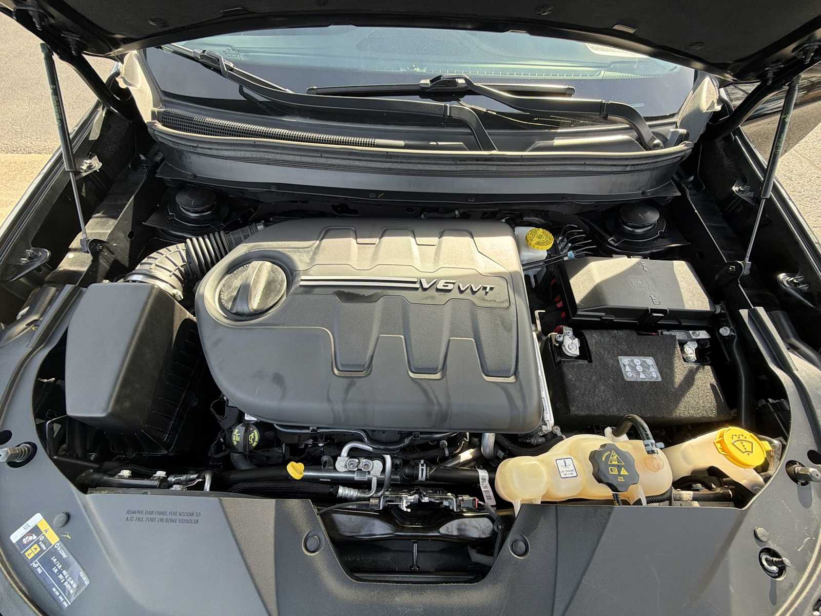 Thumbnail: 2021 Jeep Cherokee - 18