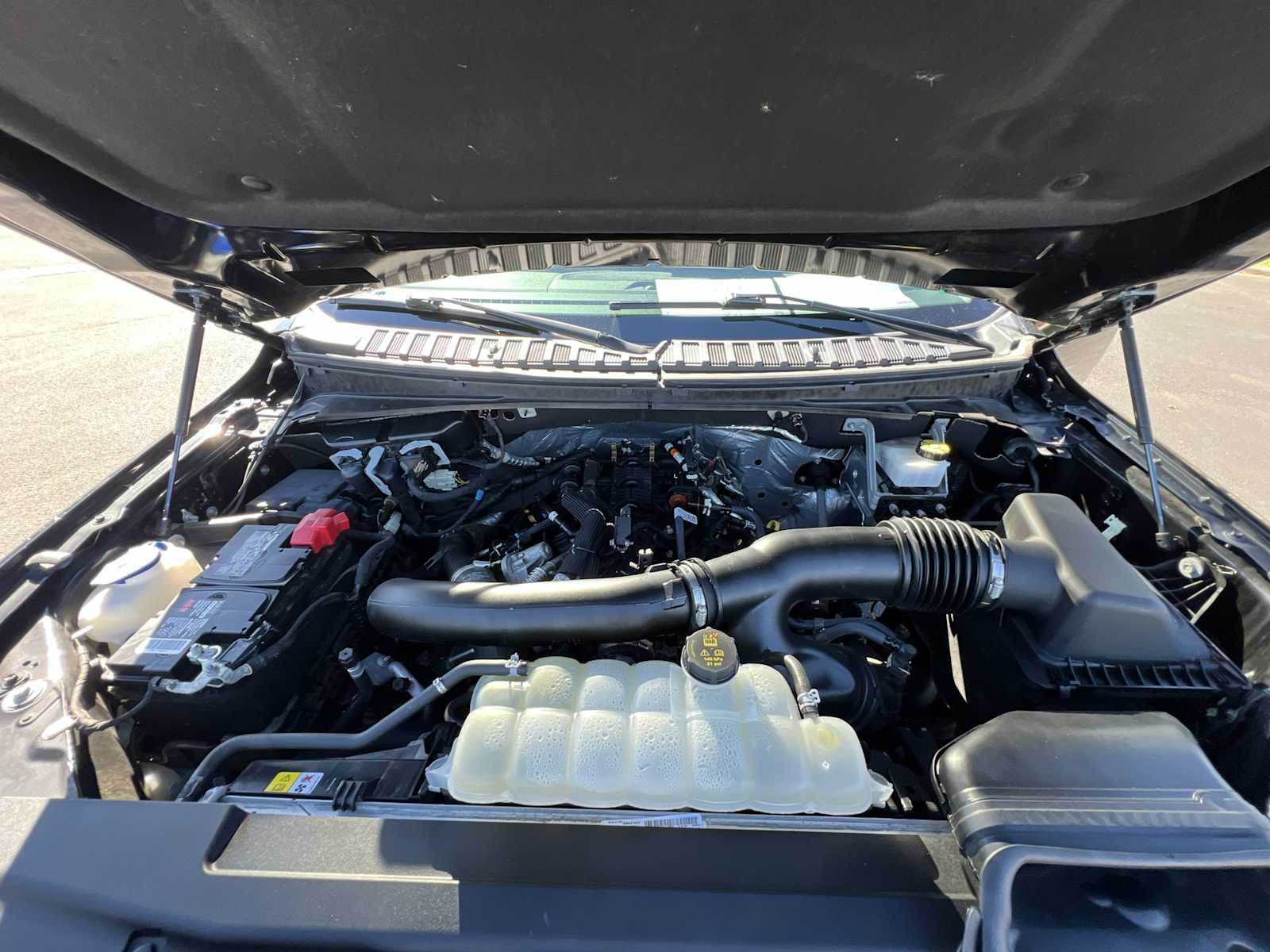 Thumbnail: 2022 Ford Expedition - 18