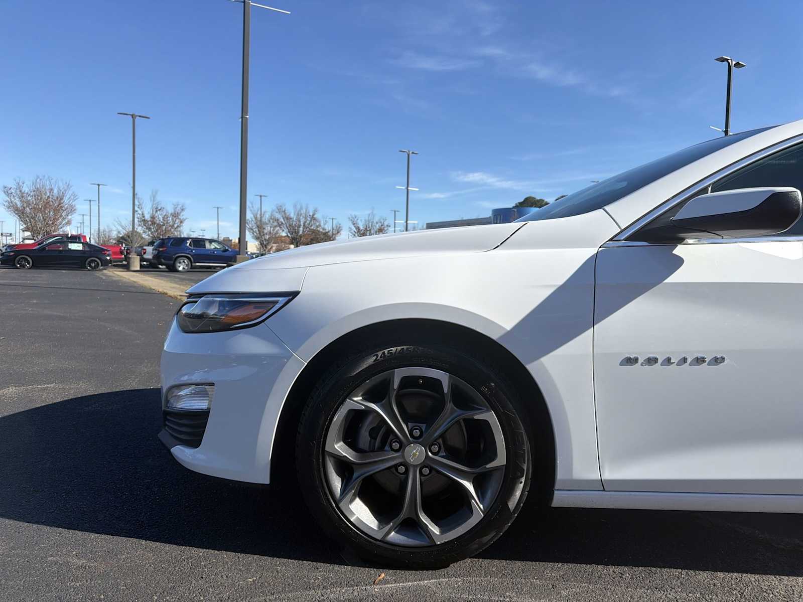 Thumbnail: 2024 Chevrolet Malibu - 18