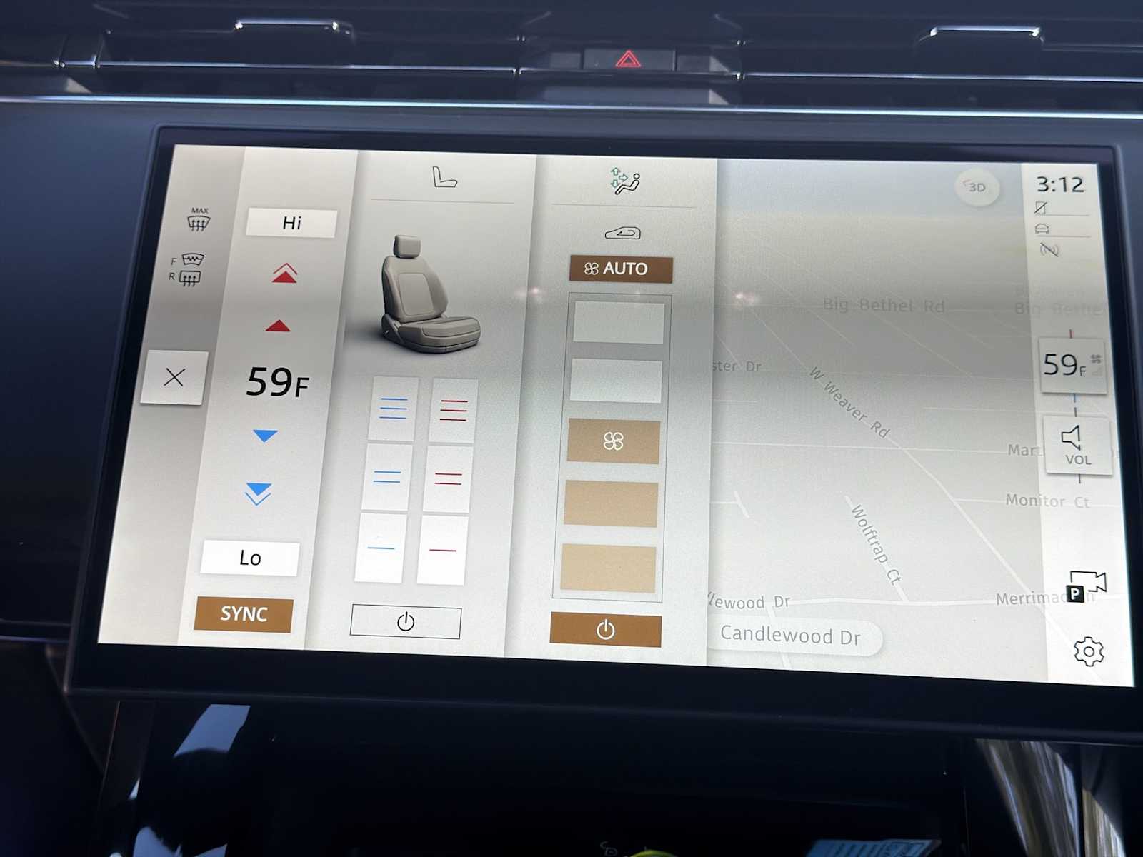 Thumbnail: 2025 Land Rover Range Rover Sport - 17