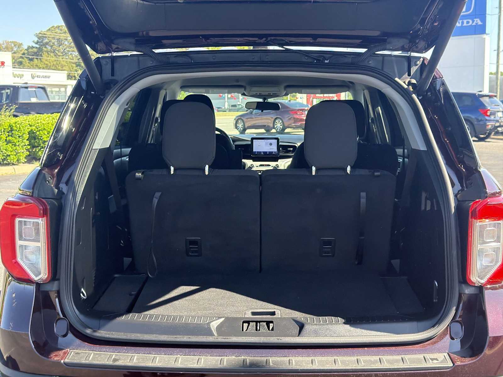 Thumbnail: 2023 Ford Explorer - 19