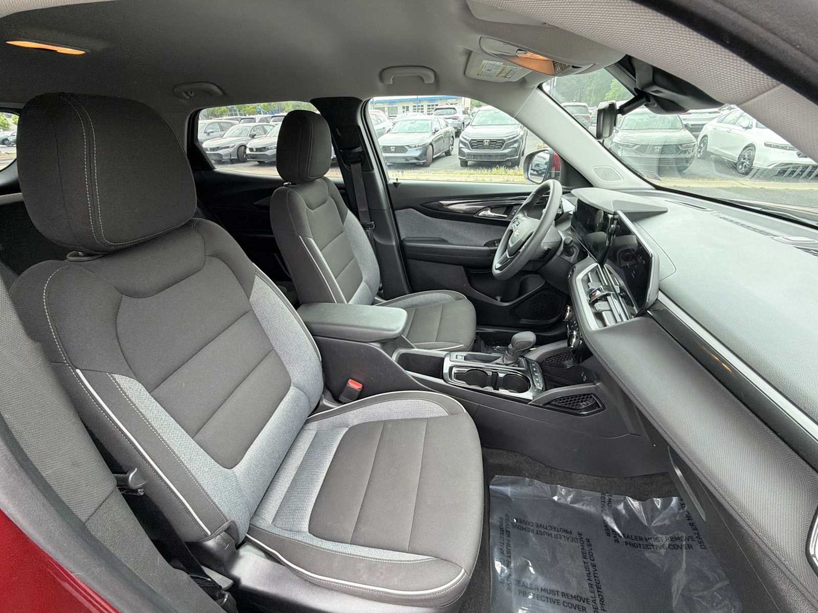 Thumbnail: 2025 Chevrolet TrailBlazer - 24