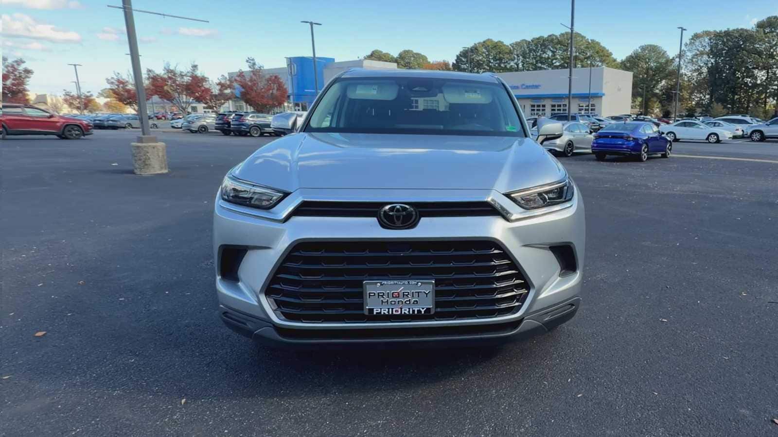 Thumbnail: 2024 Toyota Grand Highlander - 3