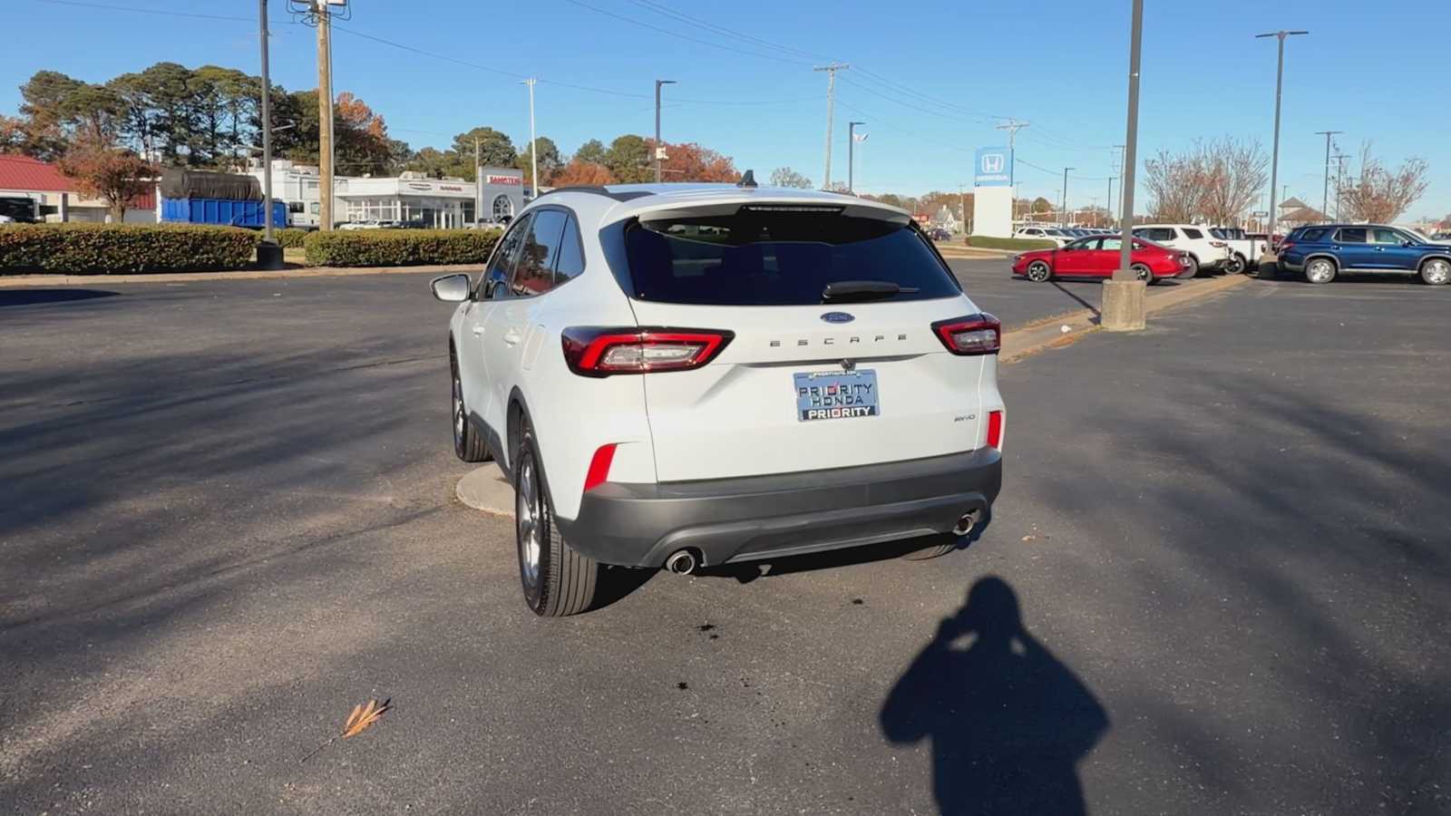 Thumbnail: 2025 Ford Escape - 7