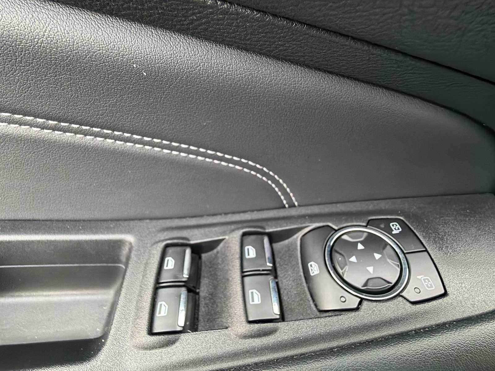 Thumbnail: 2024 Ford Edge - 15