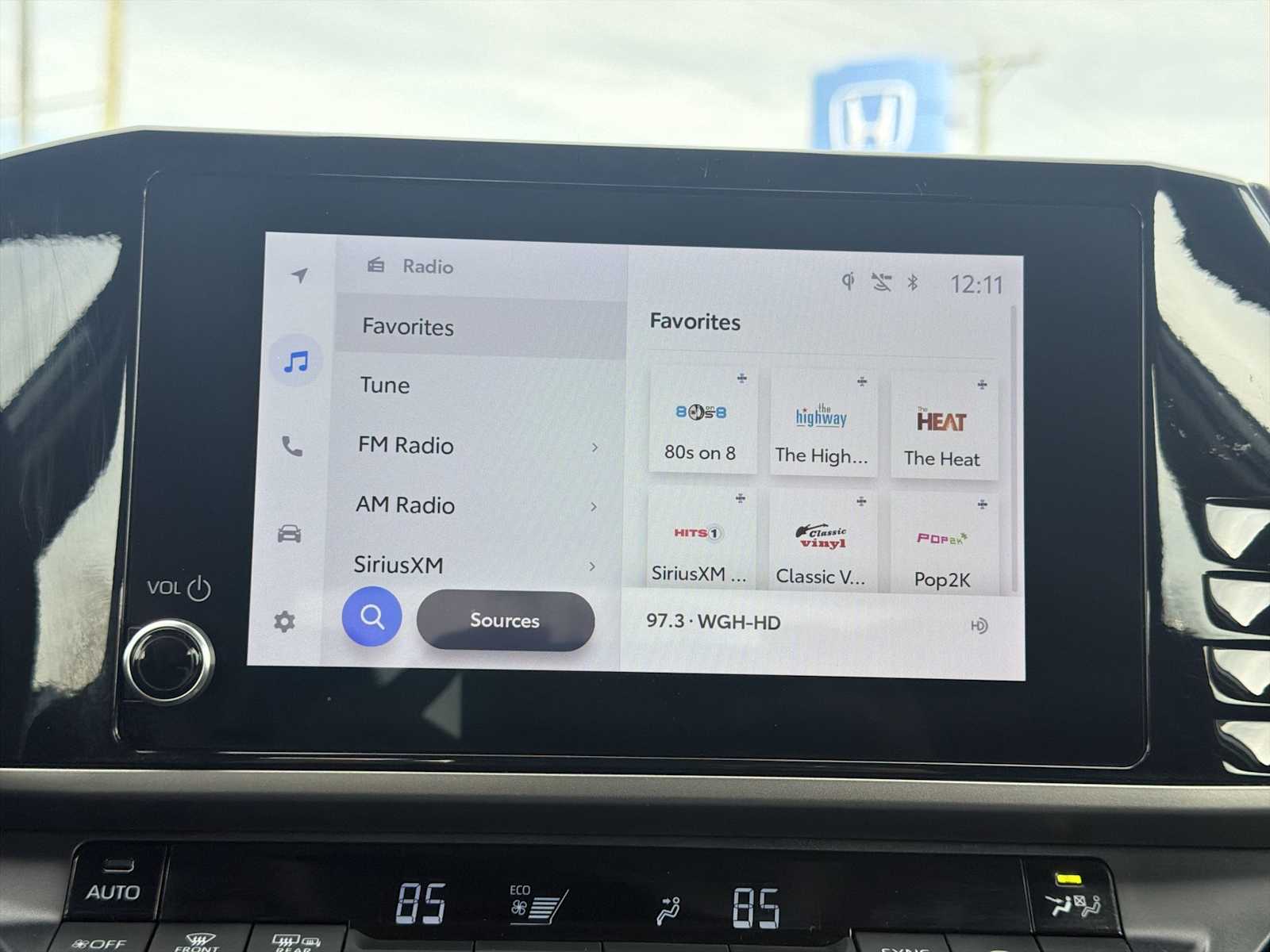 Thumbnail: 2025 Toyota Camry - 12